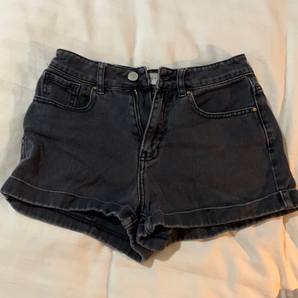 PACSUN Mom shorts size 24 black denim